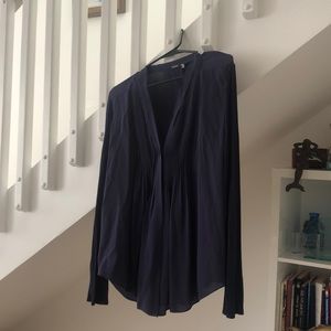 Silk elie tahari blouse brand new with tags